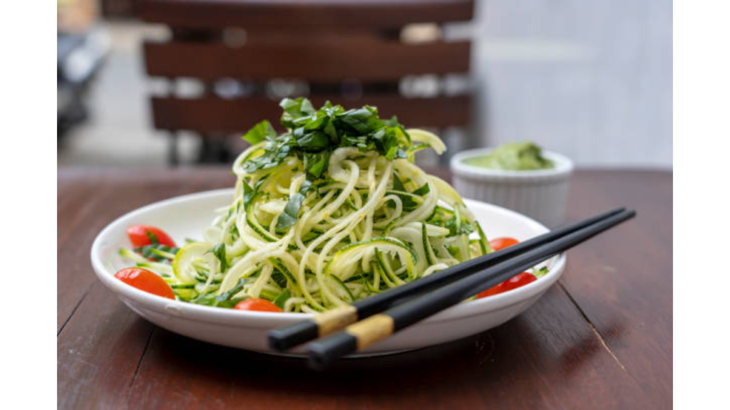 Zucchini Noodles with Pesto and Cherry Tomatoes